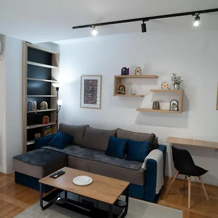 شقة Wellnest Self Check-in & Parking I Moderan, Miran Radni Kutak Ni