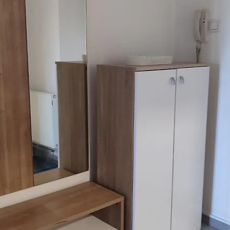 شقة Wellnest Self Check-in & Parking I Moderan, Miran Radni Kutak Ni